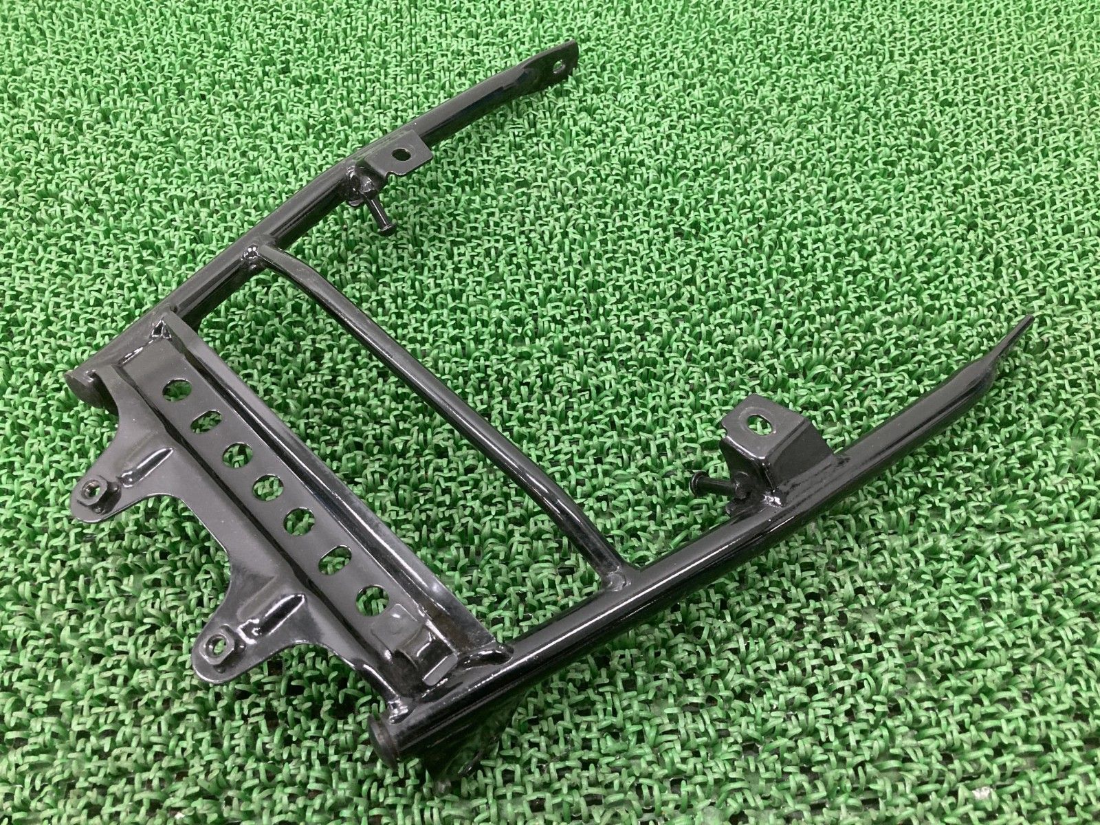 TW200 リアフェンダーステー ヤマハ 純正 バイク 部品 DG07J 曲がり無し 品薄 希少品 車検 Genuine 【】 32