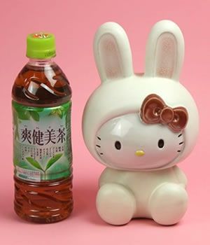 信楽焼 ハローキティちゃんうさぎ 陶器ウサギ 置物 やきもの し