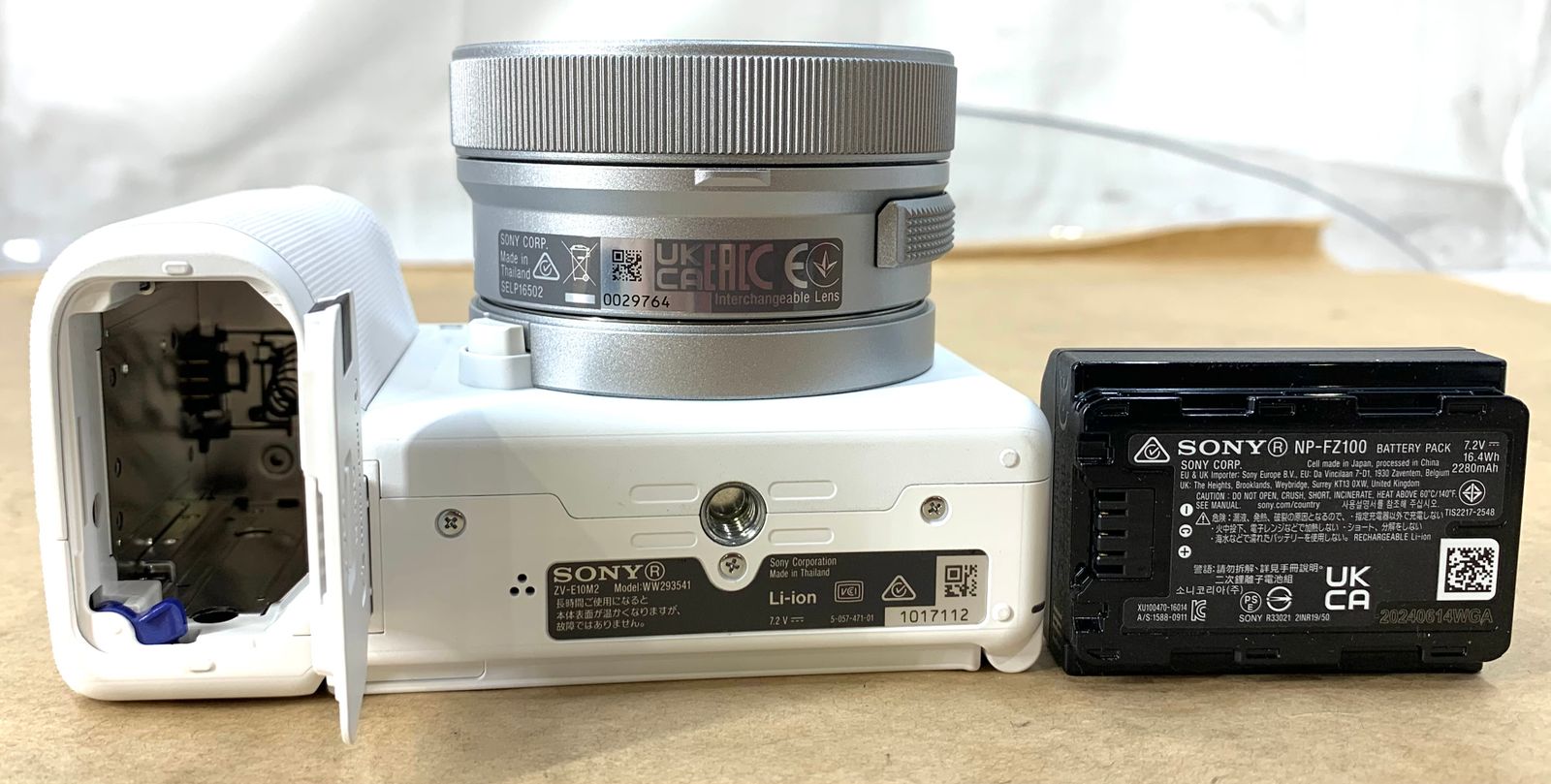 開封済・未使用品】ソニー VLOGCAM ZV-E10 II ダブルズームレンズ 