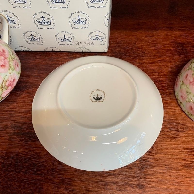 ROYAL ALDEN ティーカップセット 箱付き ティーフォーワン ロイヤル