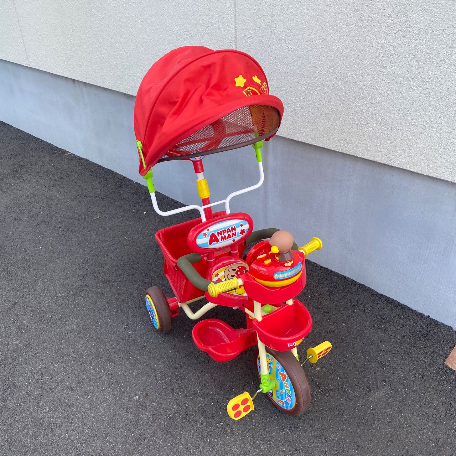 アンパンマン 三輪車 赤 Amazon.co.jp: ジョイパレット(JOYPALETTE) 三輪車 それいけ