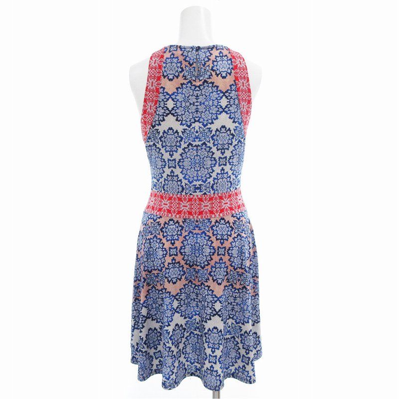 BCBG MAXAZRIA マックスアズリア プリーツ ノースリーブ ワンピース BCBGMAXAZRIA - BCBG MAXAZRIA 黒 ノースリーブ レース刺繍