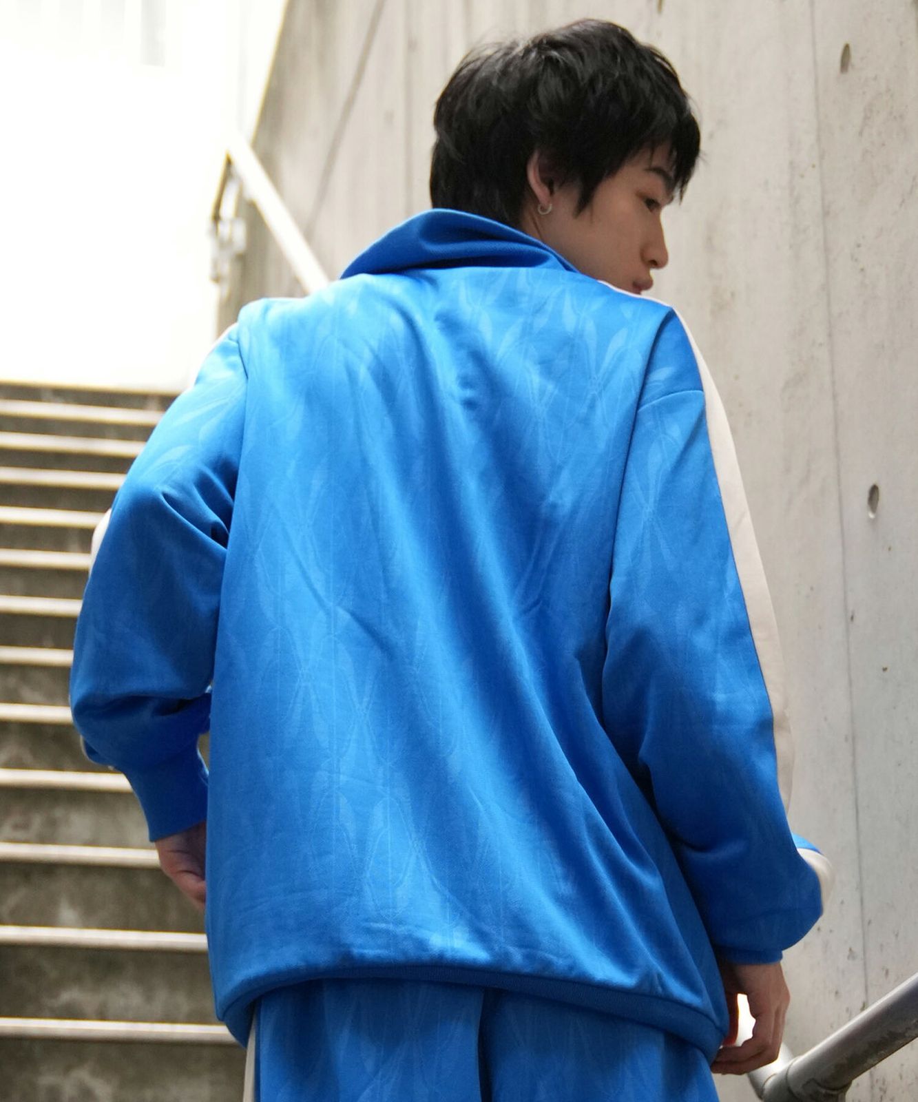 ムラスポ公式】新品 PUMA プーマ アウター メンズ トラック ムラスポ公式】新品 PUMA プーマ アウター メンズ トラック