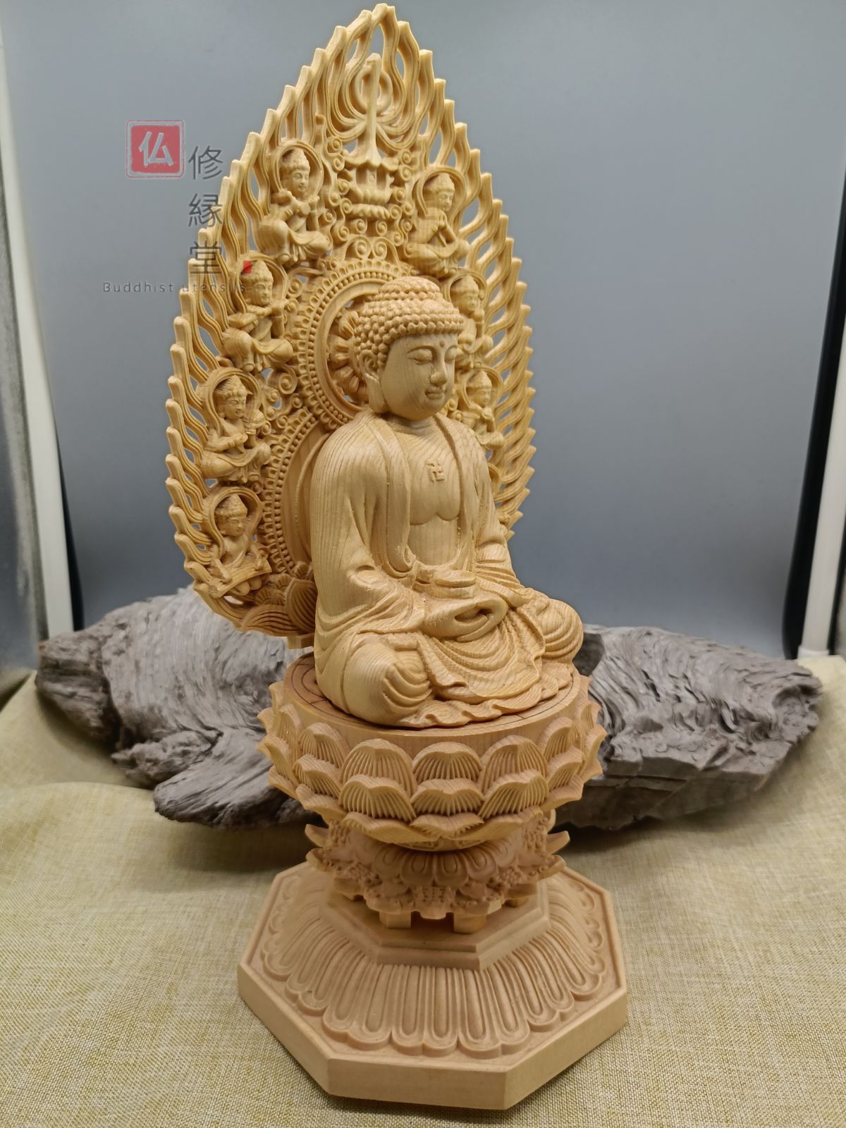 修縁堂】木彫り 仏像 釈迦如来座像 釈迦牟尼仏 彫刻 一刀彫 天然木檜材 