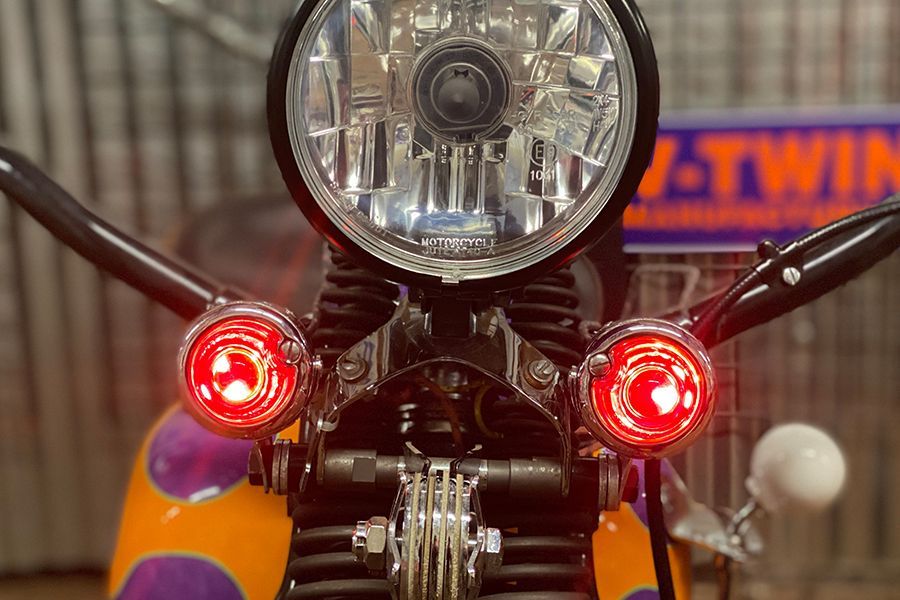 ウィンカー ショベル パン ナックル チョッパー vintage Guide ハーレーナックルヘッドのヴィンテージチョッパー FL 1941年