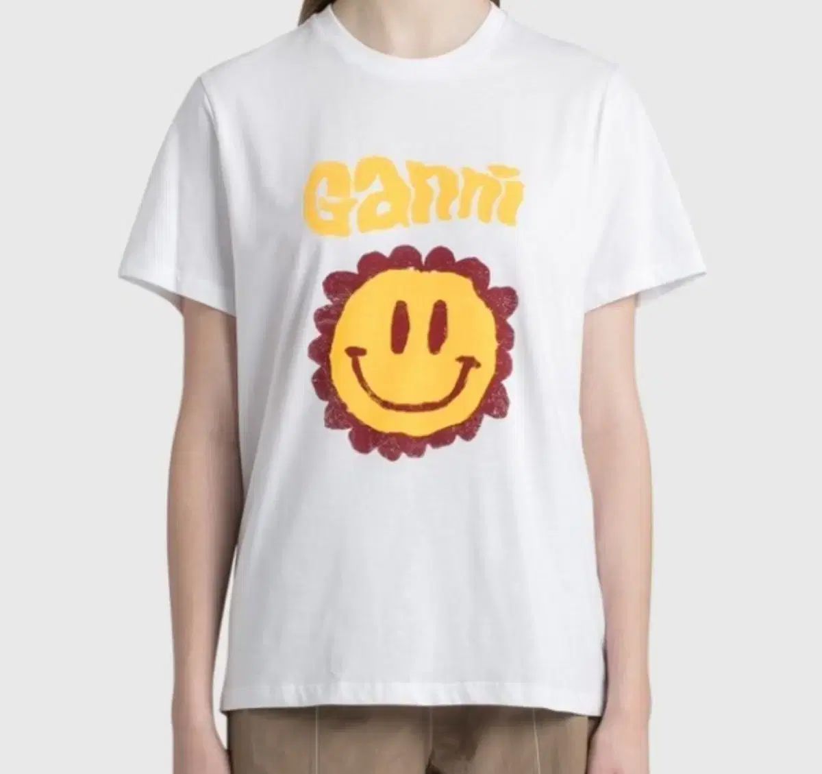 ガニー スマイル 半袖Tシャツ sサイズ