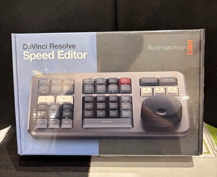 新品未開封品】DaVinci Resolve Speed Editor 〓 - メルカリ