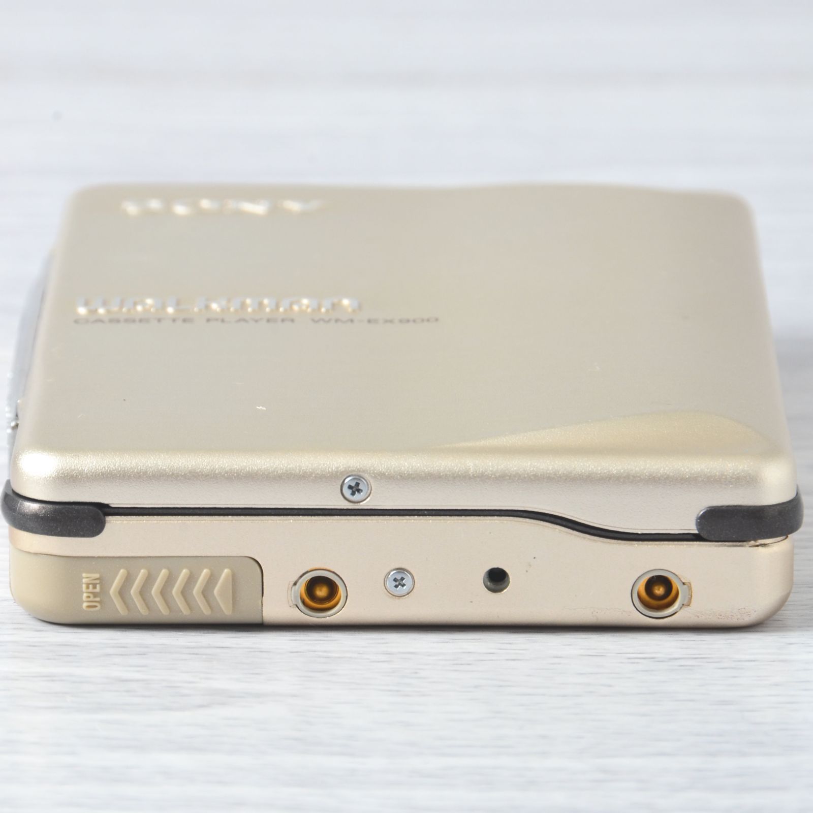 SONY WALKMAN WM-EX900 カセットウォークマン ゴールド 整備 SONY WALKMAN WM-EX900 カセットウォークマン シャンパン