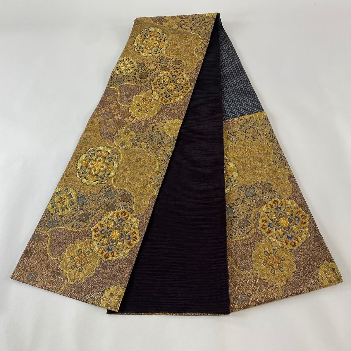 袋帯 美品 逸品 華文 草花 輪奈織 箔 金色 六通 正絹 【中古