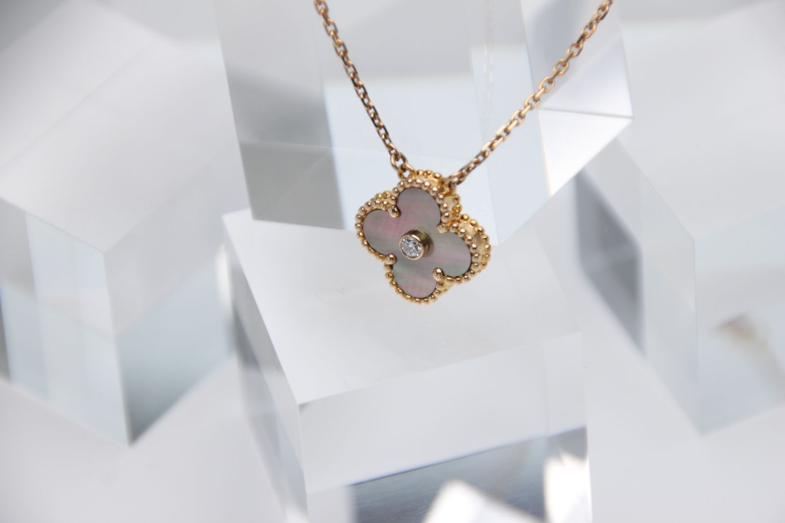 C110404) K18 YG ハート ネックレス トップ ペンダントチャーム 18金