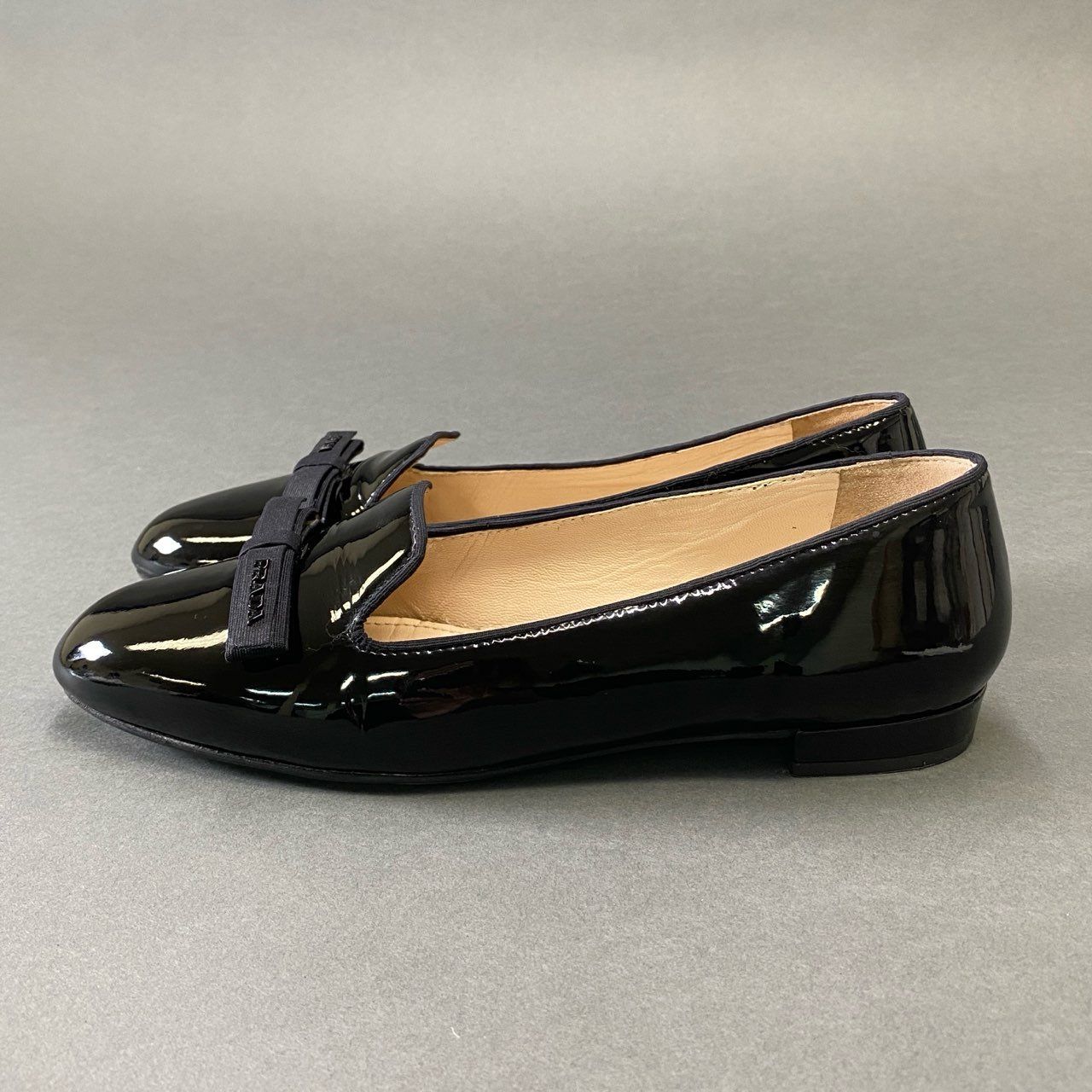プラダ PRADA PRADA ミュール 1I901M JHR 025 パテント パンプス