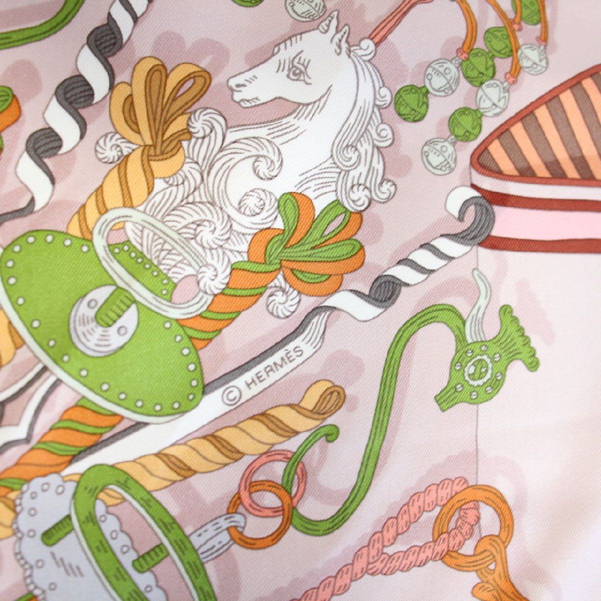 HERMES エルメス カレ 90 スカーフ 鞍職人の花束 シルク100％ ベージュ