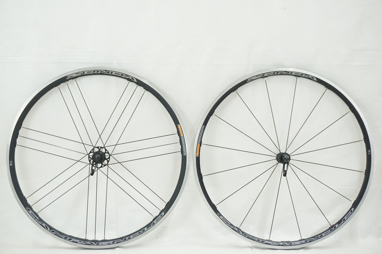 SHIMANO 「シマノ」 WH-RS010 SHIMANO11速 ホイールセット