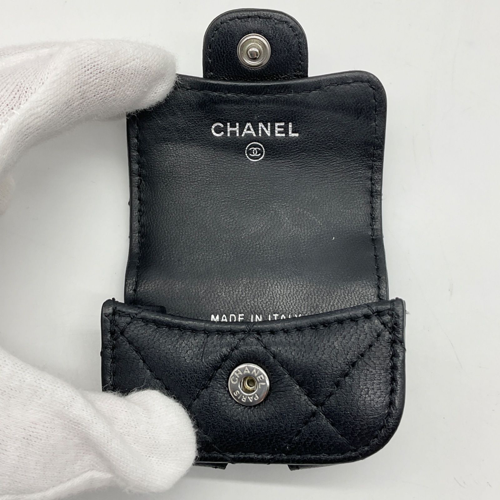 CHANEL シャネル マトラッセ キャビアスキン AirPodsケース エアポッズ