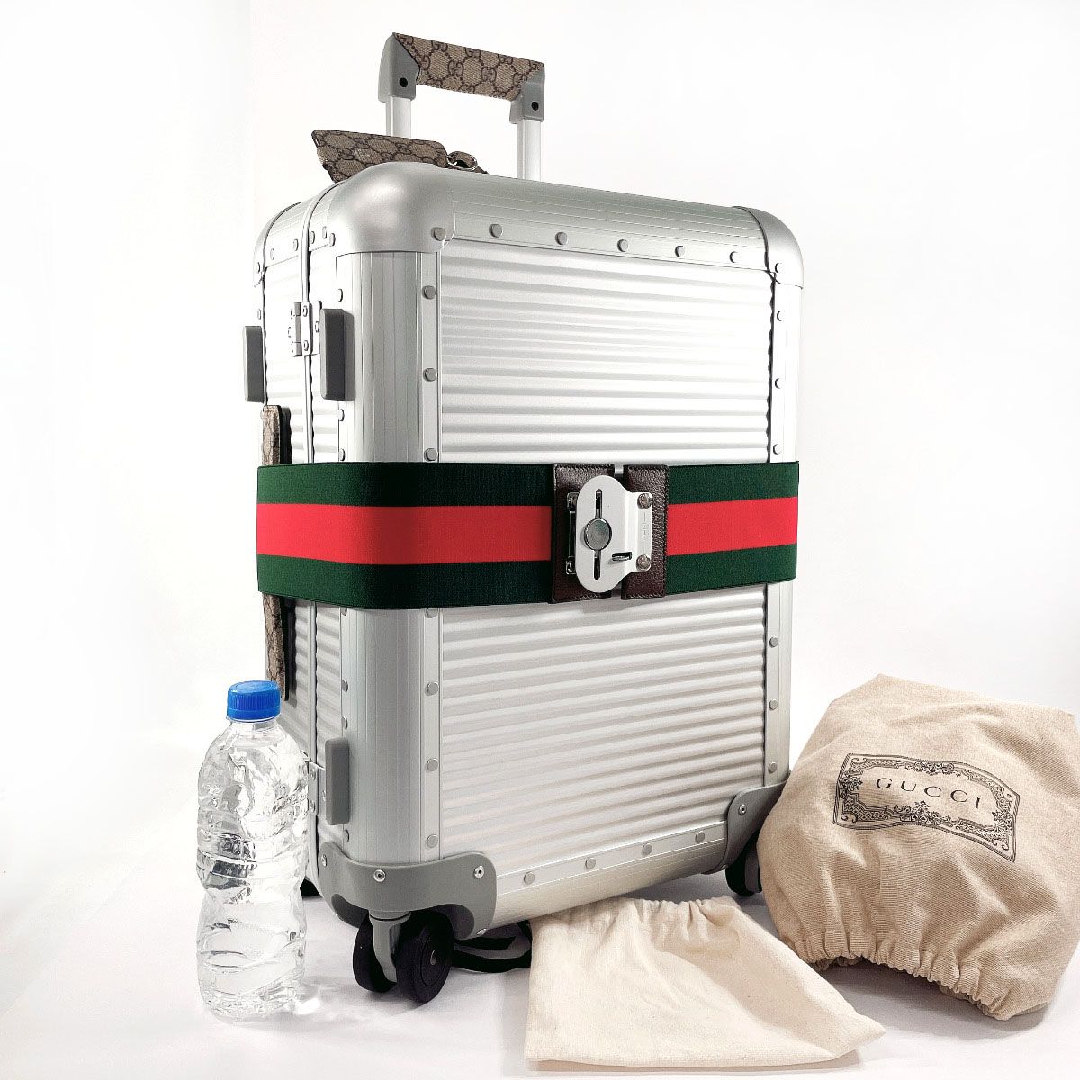 GUCCI キャリーケース スーツケース グッチ 楽天市場】GUCCI グッチ 旅行用鞄キャスター付きキャリーバッグ