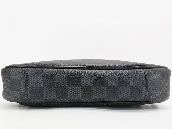 美品　LOUIS VUITTON ボディバッグ　アンブレール ダミエグラフィット 美品ルイヴィトン N41289 アンブレール ショルダーバッグ 美品