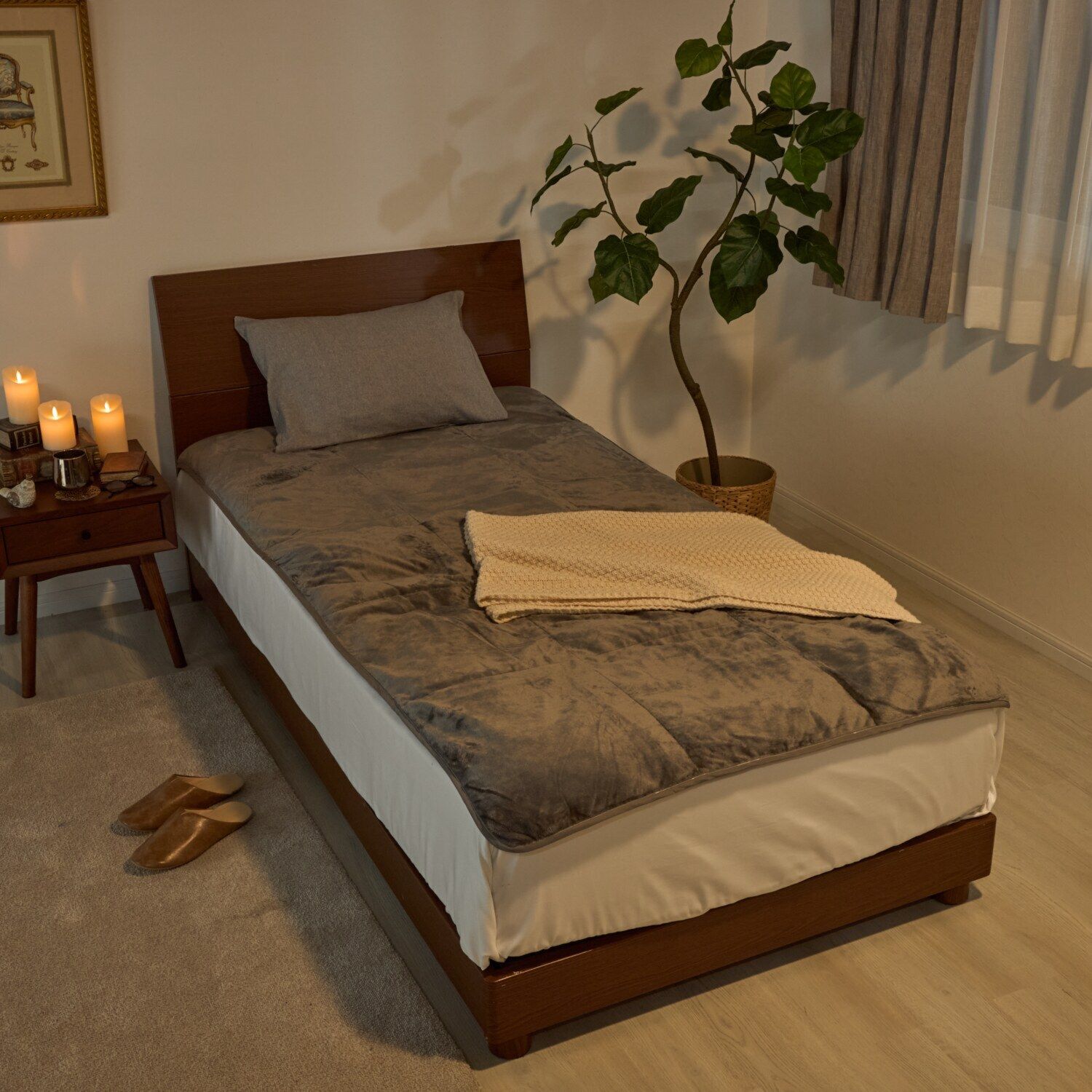 新品未使用】 モリリン フランス産羽毛＆アルミ蒸着蓄熱シート