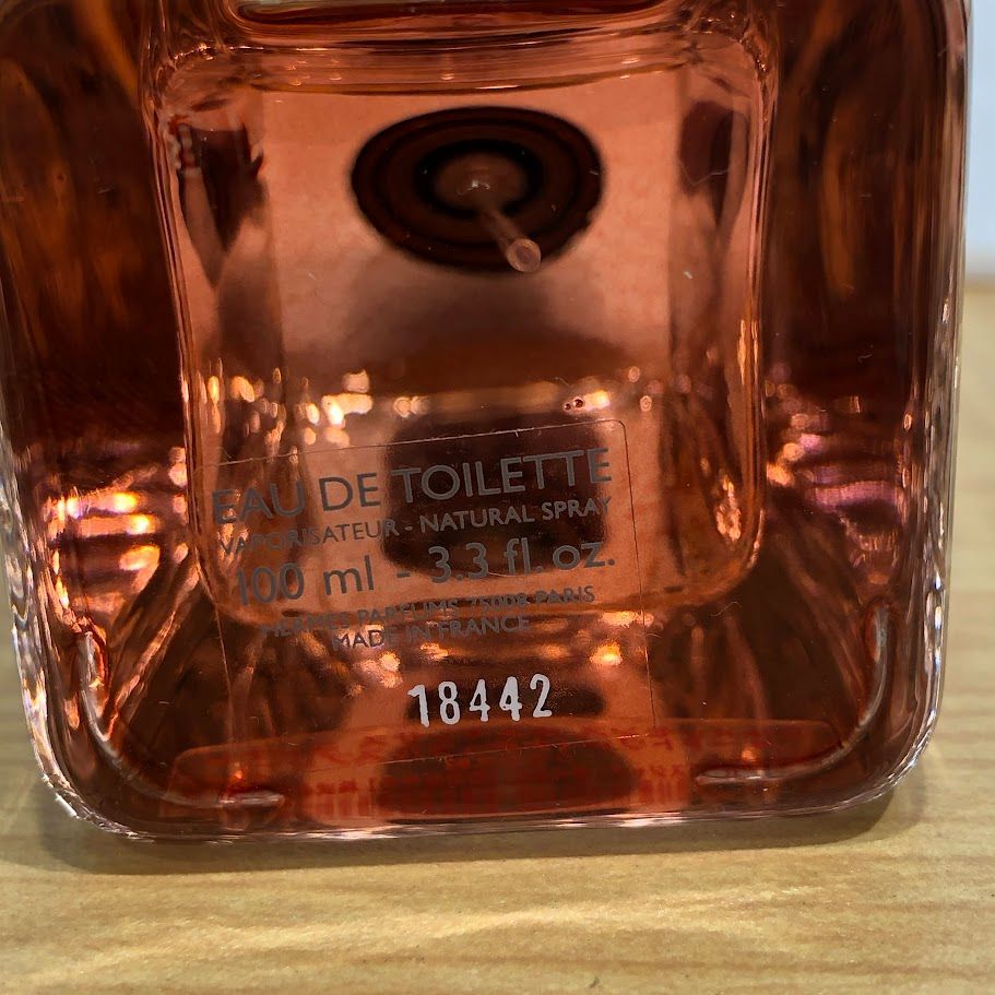 エルメス 香水 オードトワレ オスマンサス ユンナン オードトワレ 《オスマンサス ユンナン》 - 100 ml | Hermès