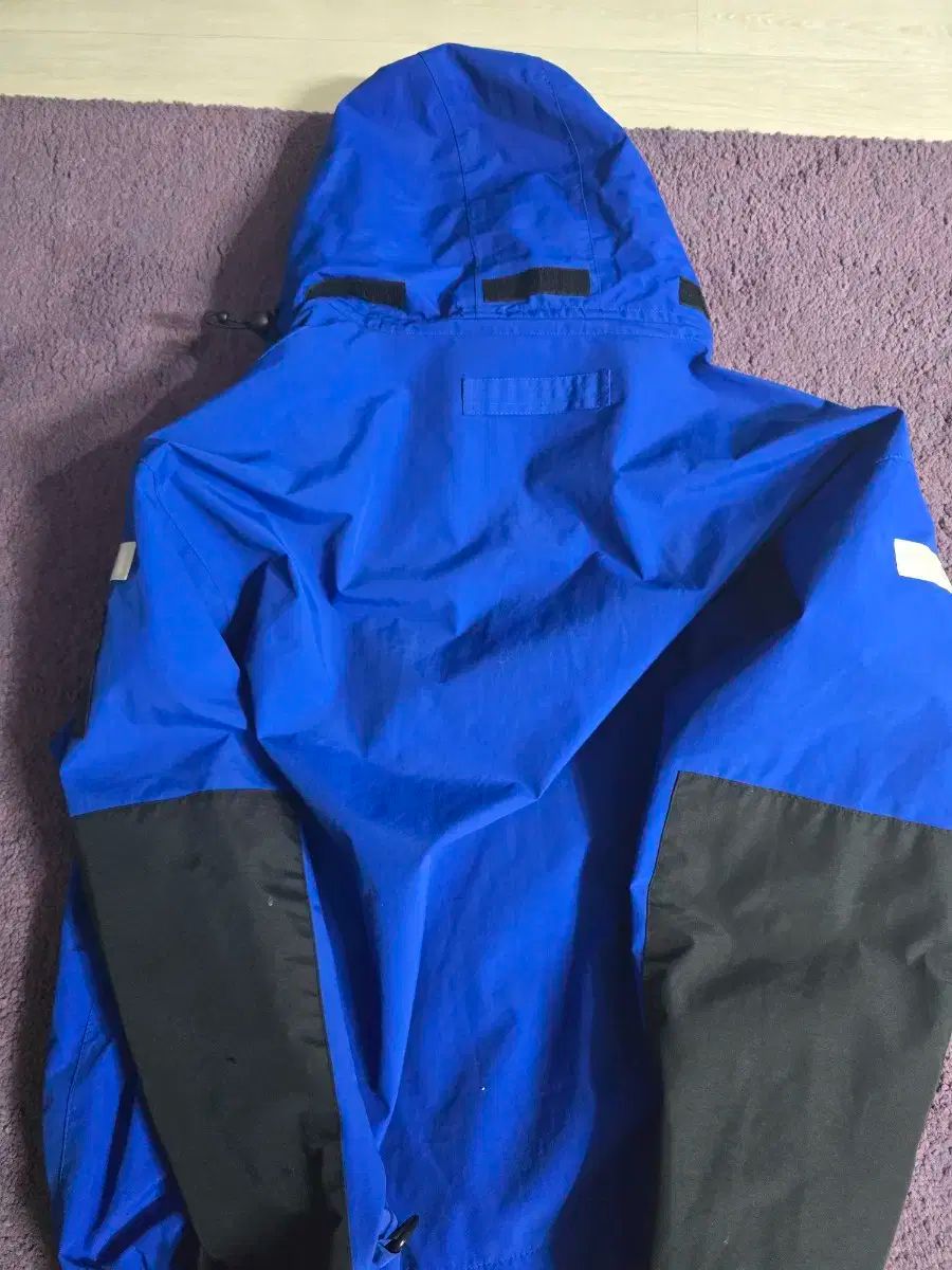 NAUTICA ノーティカ
