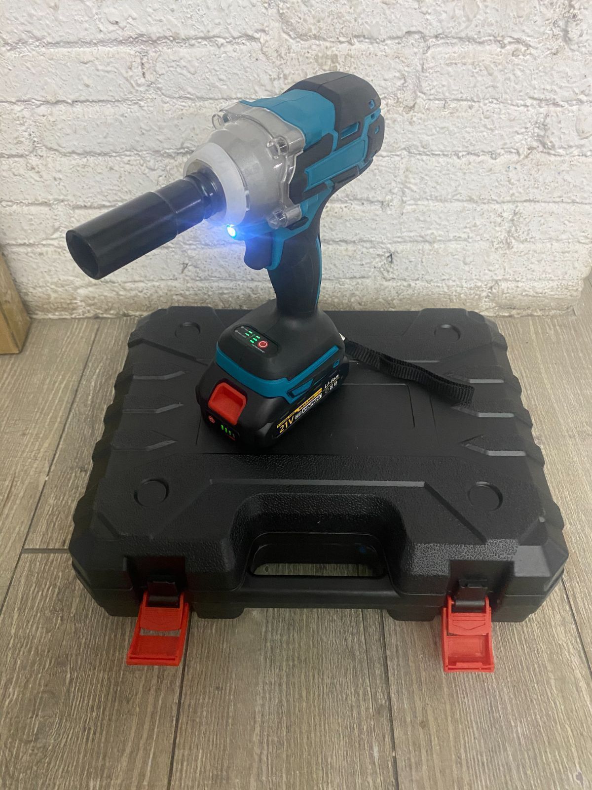 電動 インパクトレンチ 40点セ ット タイヤ交換 電動ドリルドライバーセ ット1台4役 マキタ makita 18V バッテリー併用 電動ドリルドライバー 電動工具セット21V バッテリー LED電池残量表示 多数保護機能搭載 kkkviz