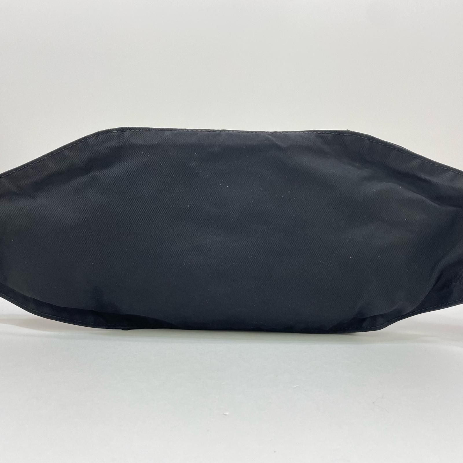 AMI PARIS ハートウエストバッグ バムバッグ BLACK（AMI PARIS