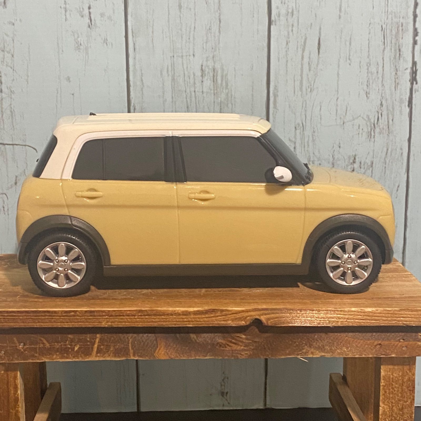 非売品 1/18 スズキ ラパン Lapin カラーサンプル ミニカー - メルカリ