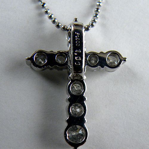 ダイヤモンド クロス ネックレス 1カラット D1.00ct プラチナ