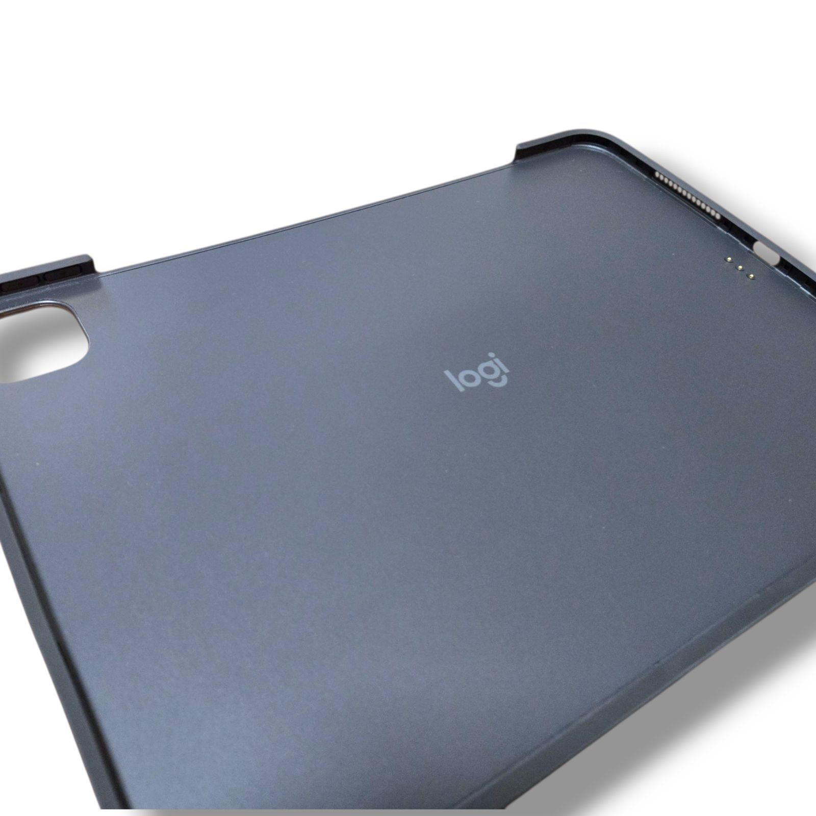11インチiPad Pro（第4世代）用Logicool Combo Touch Keyboard Case