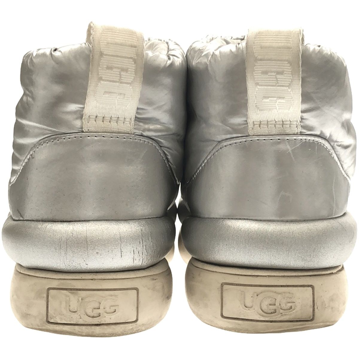 UGG アグ CLASSIC MAXI MINI ショートブーツ シルバー 24cm UGG アグ CLASSIC MAXI MINI ショートブーツ シルバー 24cm