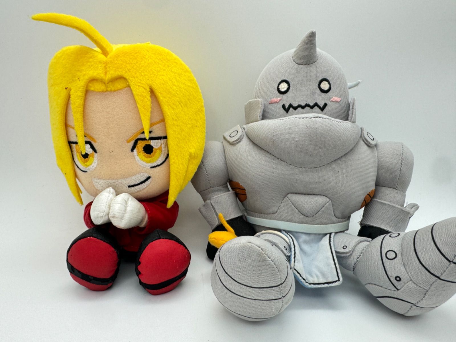鋼の錬金術師展　おすわり アルフォンス　エドワード　エルリック　ぬいぐるみ Amazon.co.jp: 鋼の錬金術師展 おすわり エドワード エルリック