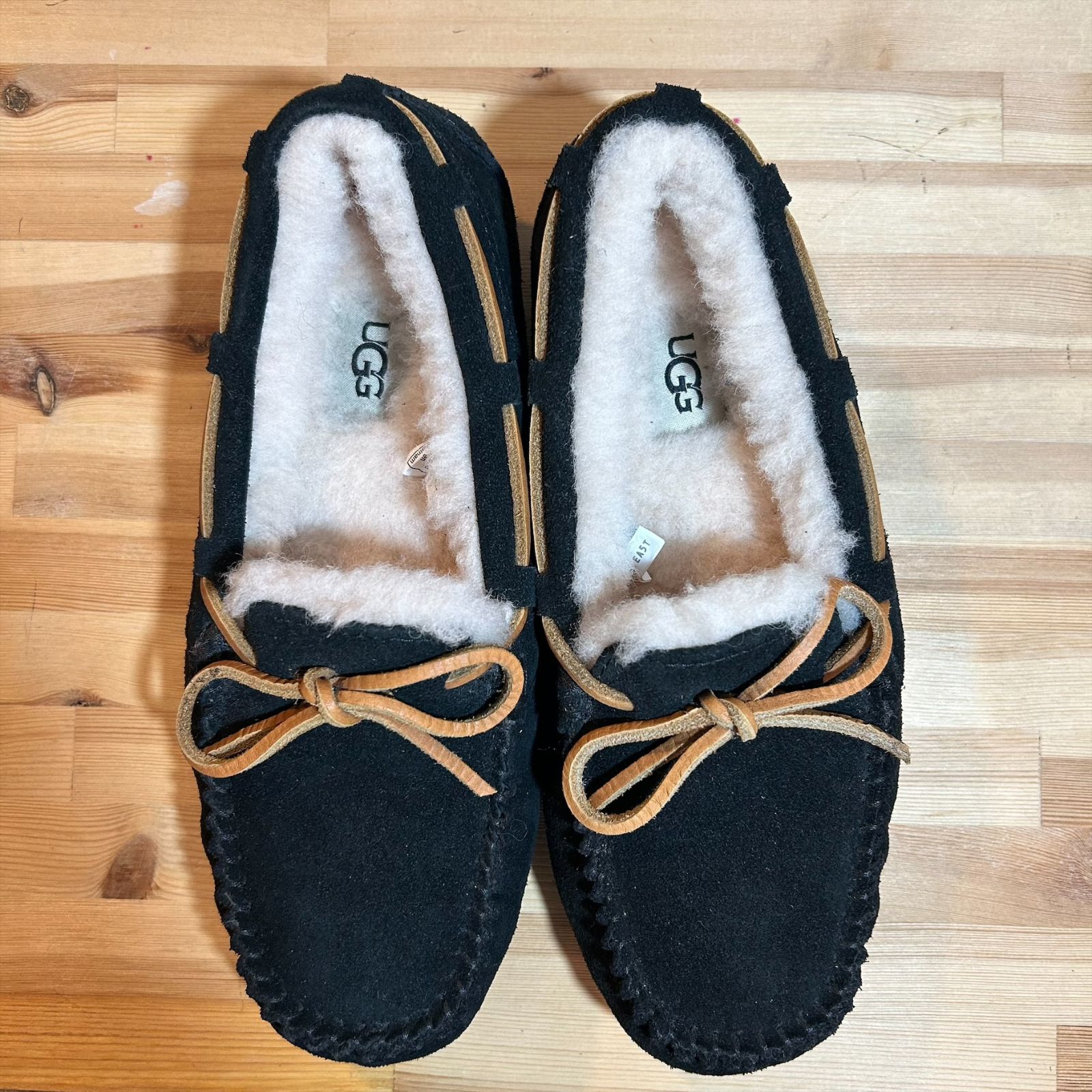 ugg ダコタ　ブラック　23cm USA6 Ugg Ladies' Ultra Mini Platform Boot | Costco
