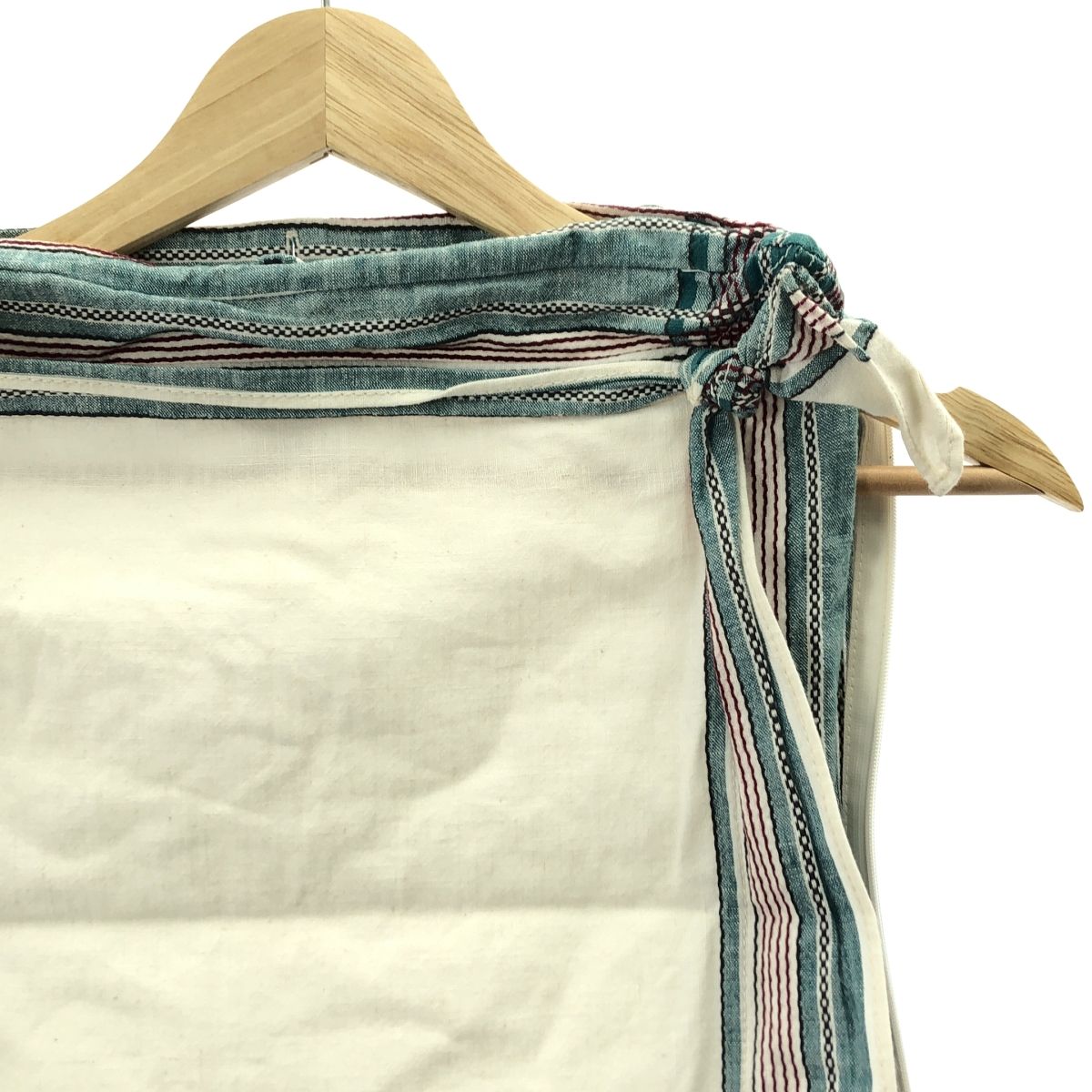 FUMIKA UCHIDA / フミカウチダ | handkerchief bib top