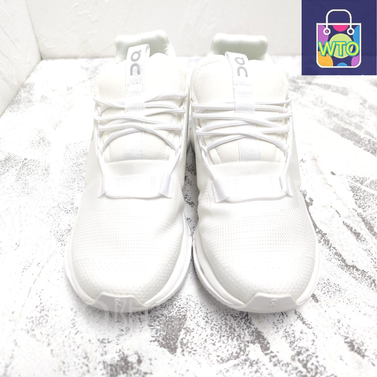 オン On Cloud スニーカー レディース WHITE/WHITE On ON CLOUD 6 (W) オン クラウド レディース WHITE/WHITE