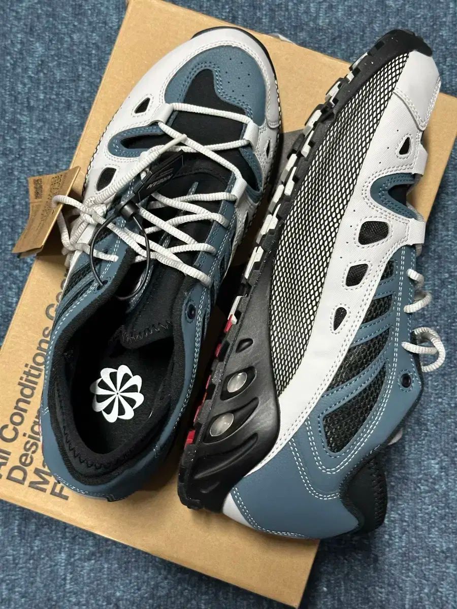 NIKE ナイキ acg A 探索 280