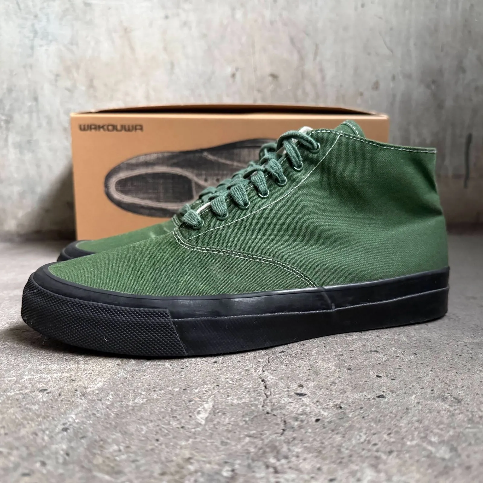 2025年最新】HOMME PLISSE ISSEY MIYAKE 靴の人気アイテム - メルカリ