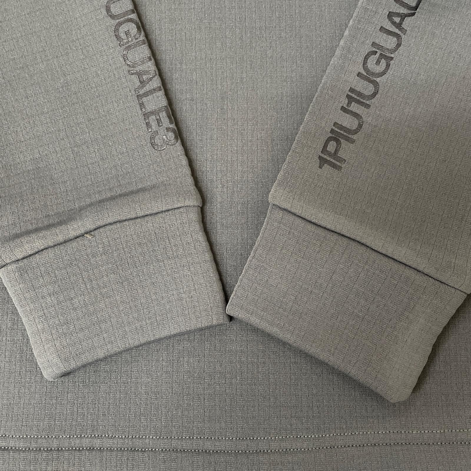 長袖ポロシャツ