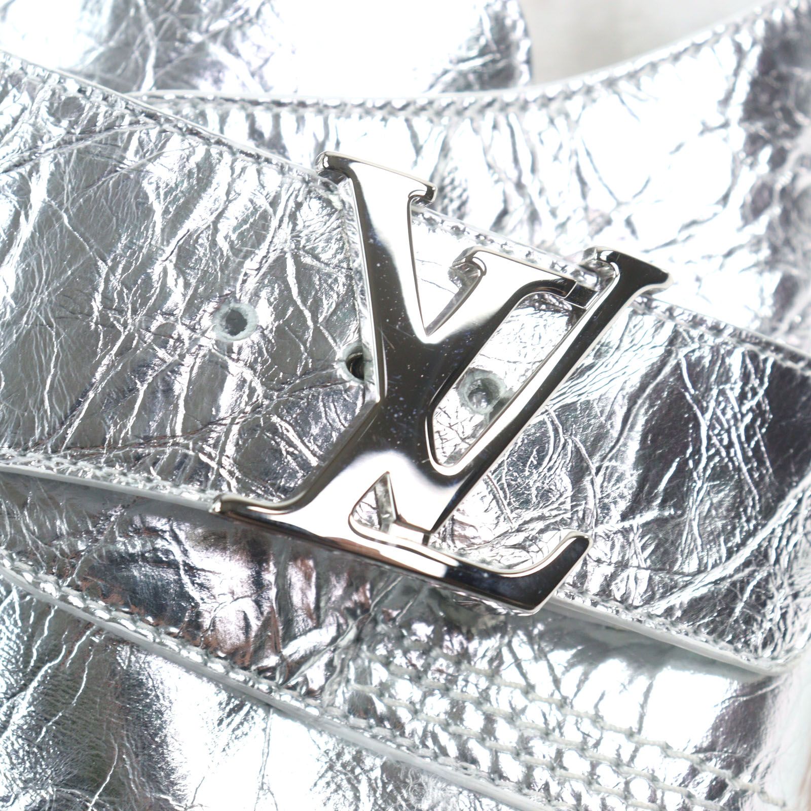 極美品○LOUIS VUITTON ルイヴィトン 1A9INM LVイージー・ライン