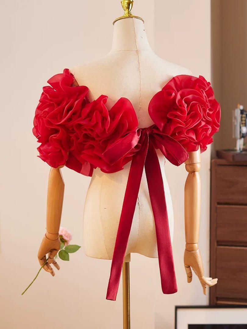 通販特価! 取り外し なオフショルデザインのフリルショール レッド