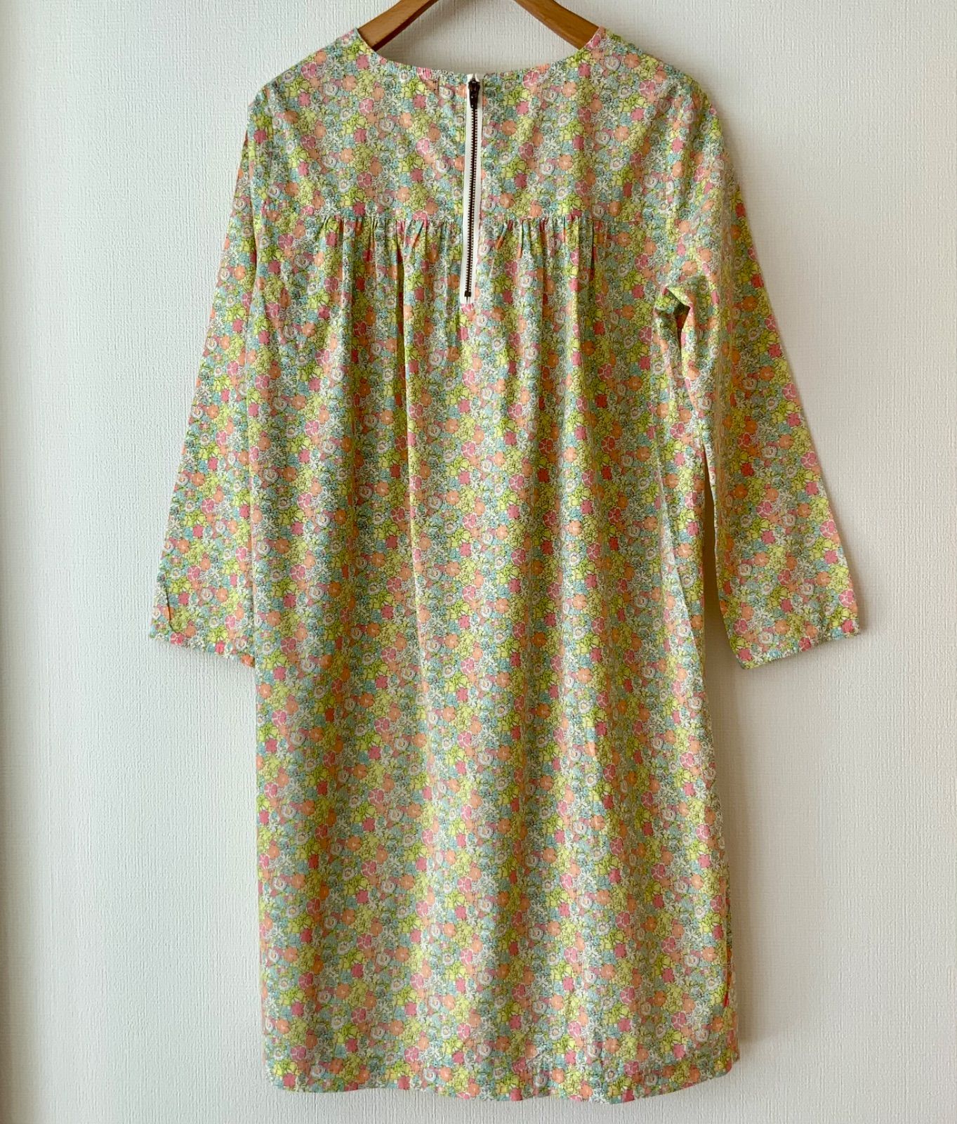 ☆美品☆【NIMES ニーム】リバティ Delilah Cavendish デリラ