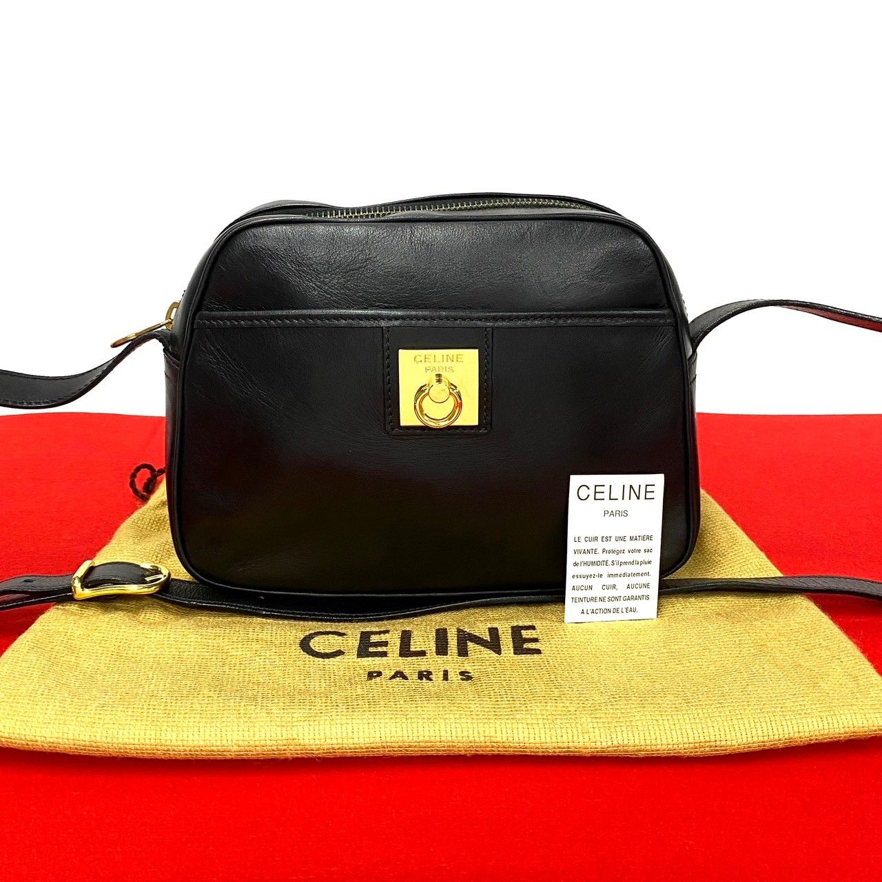 極 美品 セリーヌ ロゴ リング金具 レザー ショルダーバッグ ポシェット 黒 ほぼ未使用 希少品 保存袋付 CELINE セリーヌ リング金具 ロゴ レザー