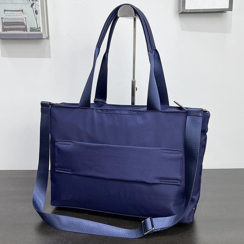 TUMIVoyageur2WAYマウレントートレディースビジネス TUMI 2WAYマウレントートレディースビジネス ネイビー