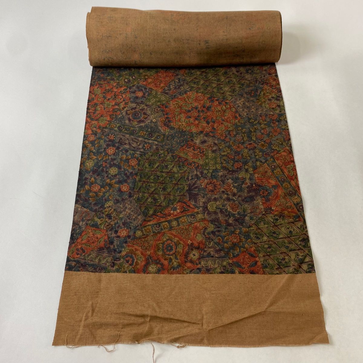 反物 秀品 小紋 紬地 寄せ柄 草花 茶色 正絹