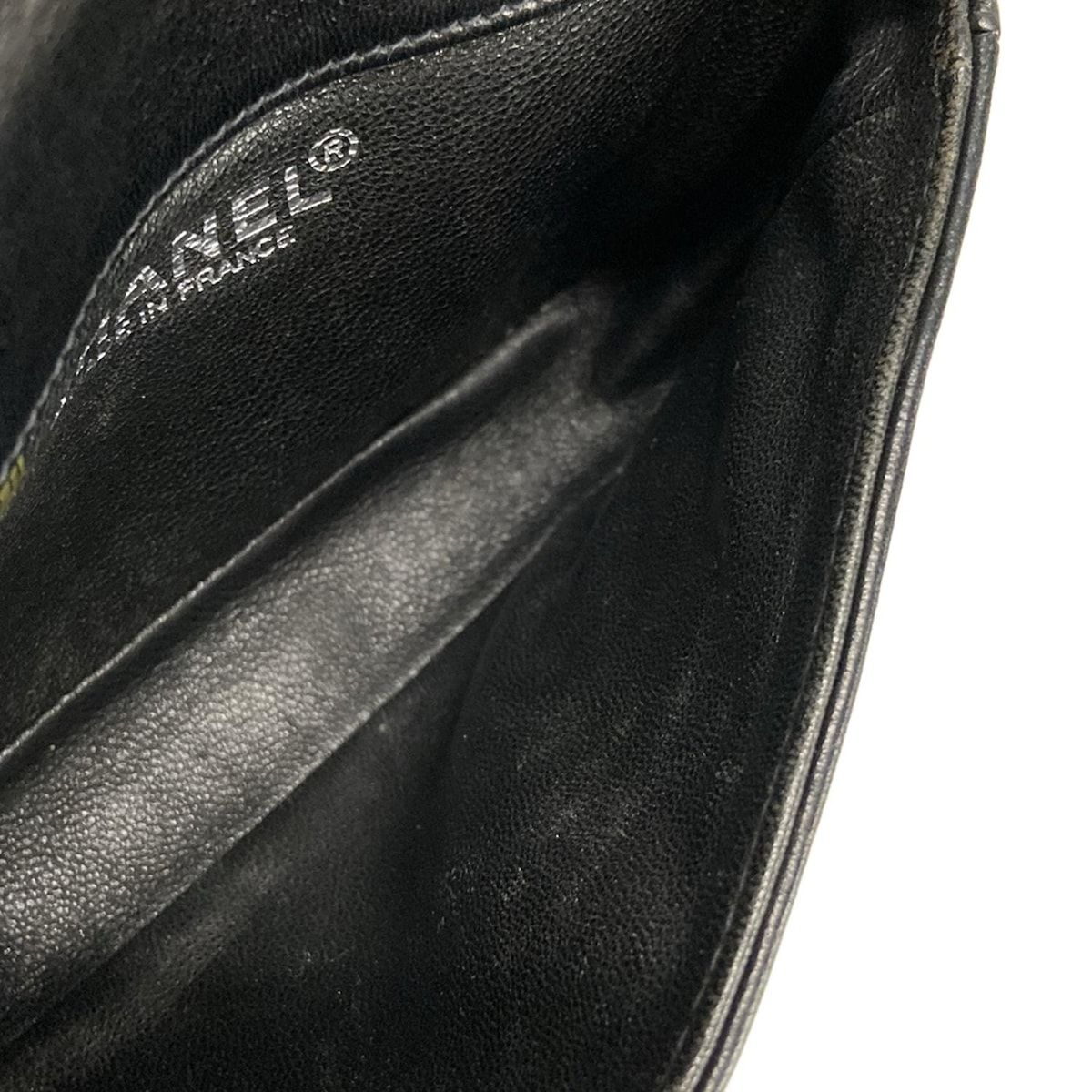 シャネル ショルダーバッグ