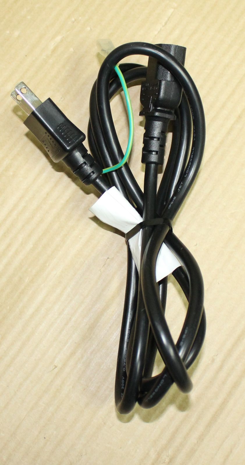 XB3270QS