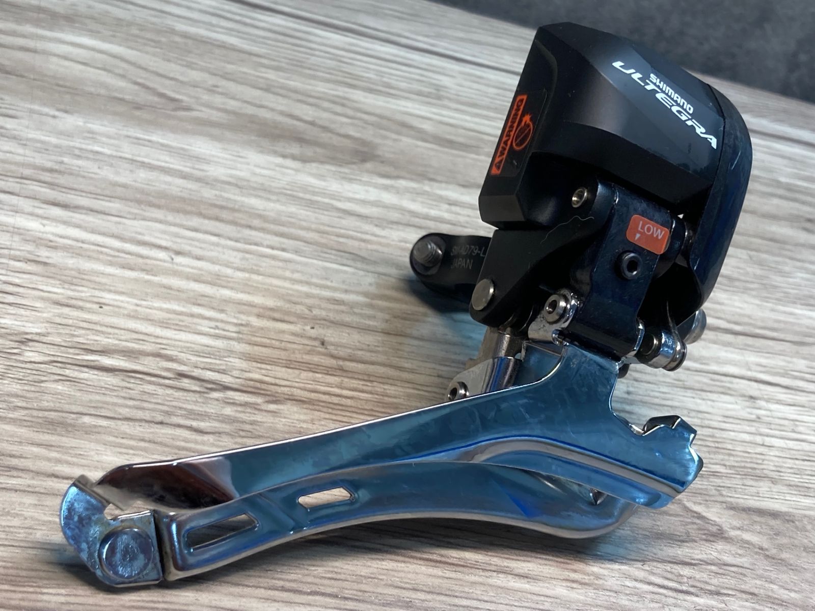 IX115 シマノ SHIMANO アルテグラ ULTEGRA FD-6870 フロントディレイラー 2S Di2 直付け バンド付き Φ34.9 動作 済