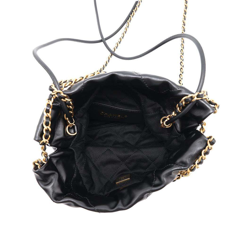 シャネル ハンドバッグ CHANEL 22 ミニ ココマーク シャイニー