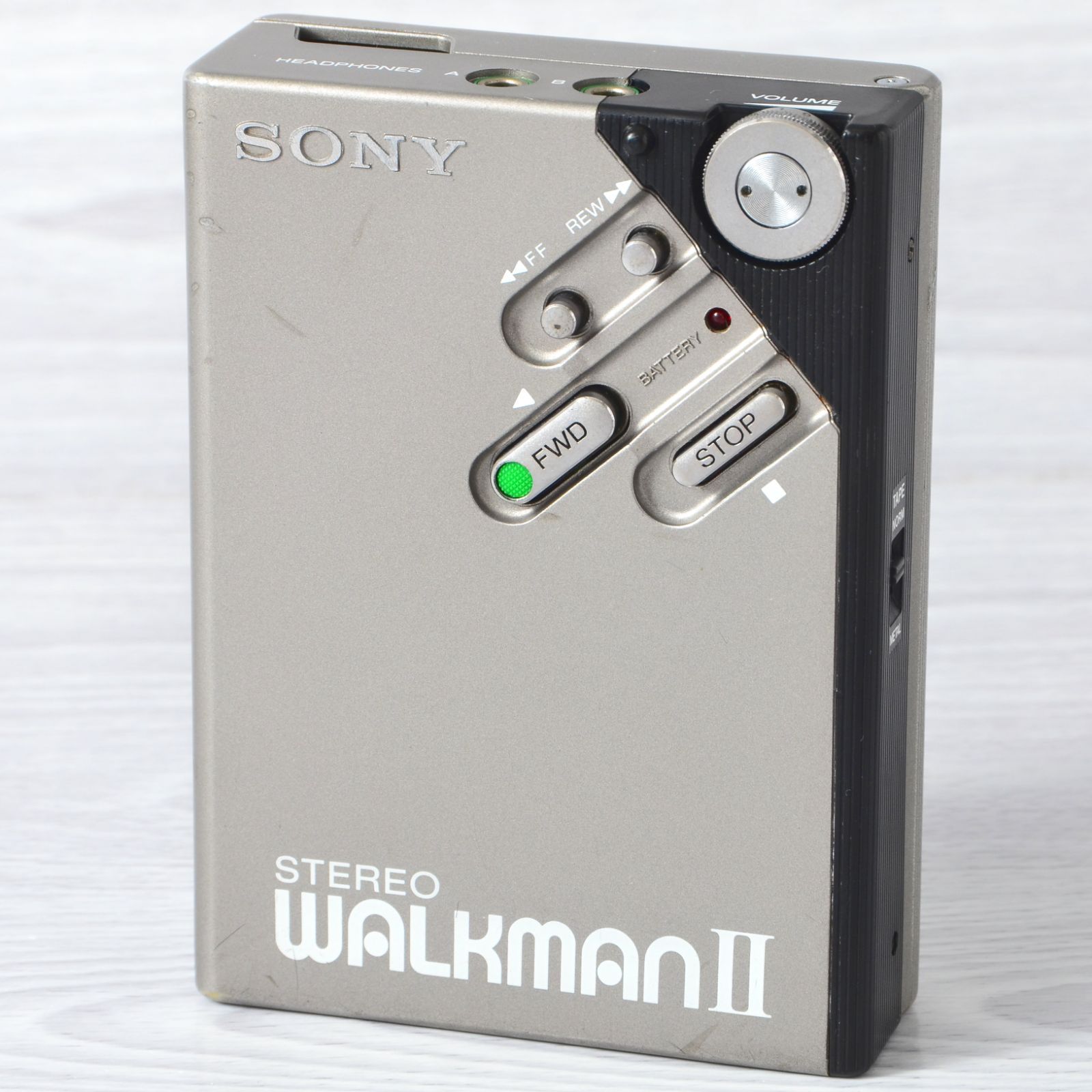 SONY WALKMAN WM-2 カセットウォークマン シルバー ケース付 整備済 - メルカリ