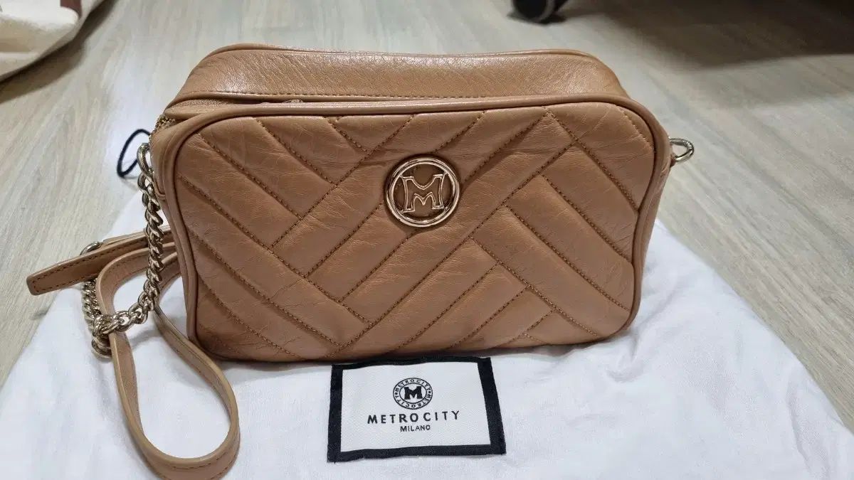 METROCITY メトロシティ 金具 クロスバッグ