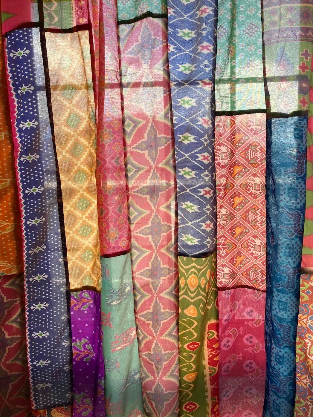 シルク カーテン インドサリー #A15 シングル - メルカリ