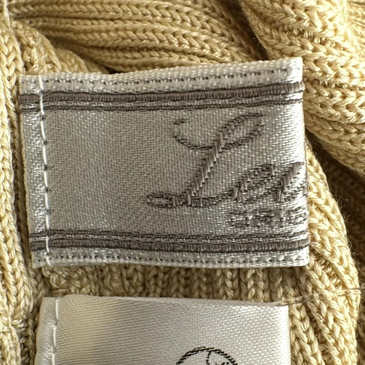 leilian - Leilian(レリアン) 長袖セーター サイズ11 M レディース美品  - ベージュ Vネック/シルク Leilian(レリアン) 長袖セーター サイズ11 M レディース美品